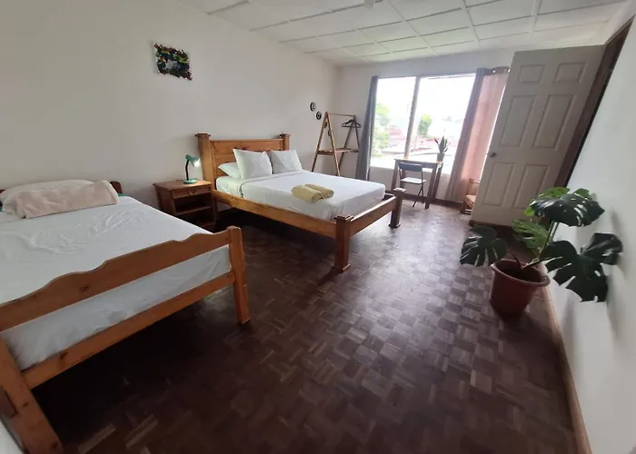 Lost In San Jose Hotel & Hostel